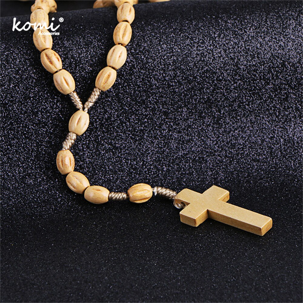 Komi 2018 New Wooden Beads Cross Pendant Necklace For Women Men Catholic Christ Religious Jesus Rosary Jewelry Gift Craft R-001