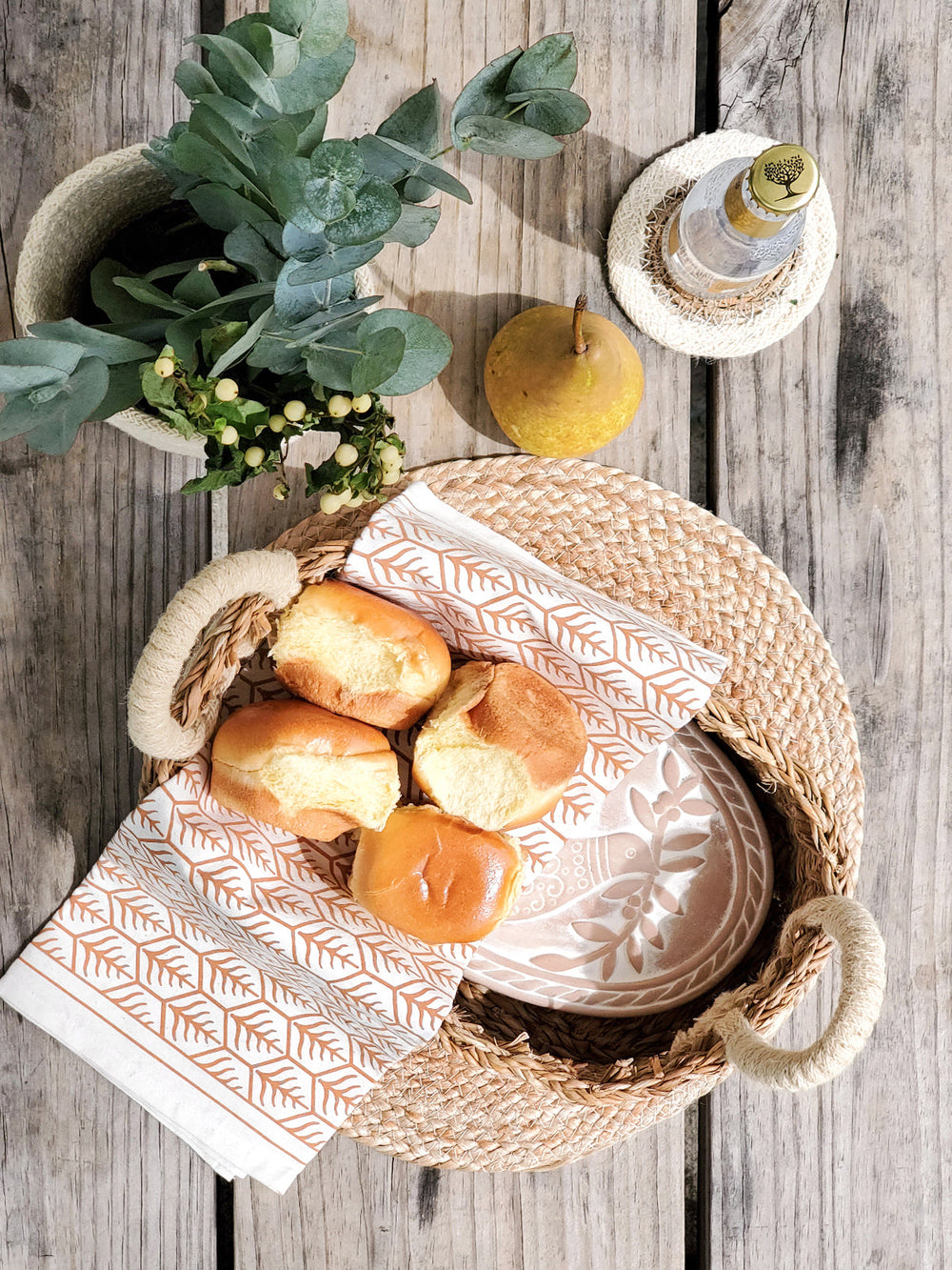 Bread Warmer & Basket Gift Set with Tea Towel - Bird Oval-1