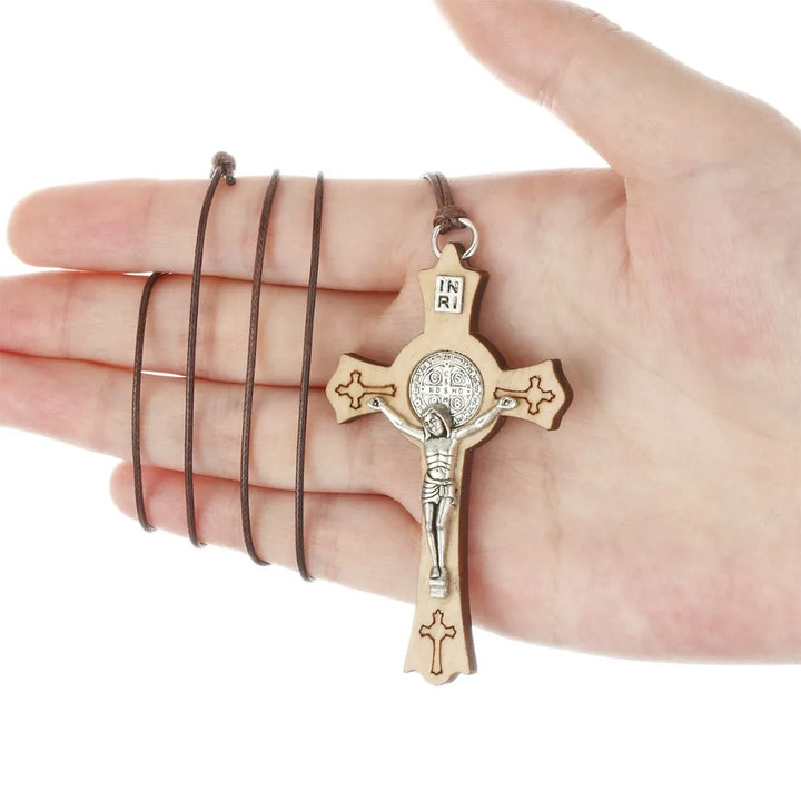 Religious Jesus CSPB Jewelry Rope Chains Olive Wood Saint Benedict Medal Cross Pendant Necklace for Women INRI colar MN235