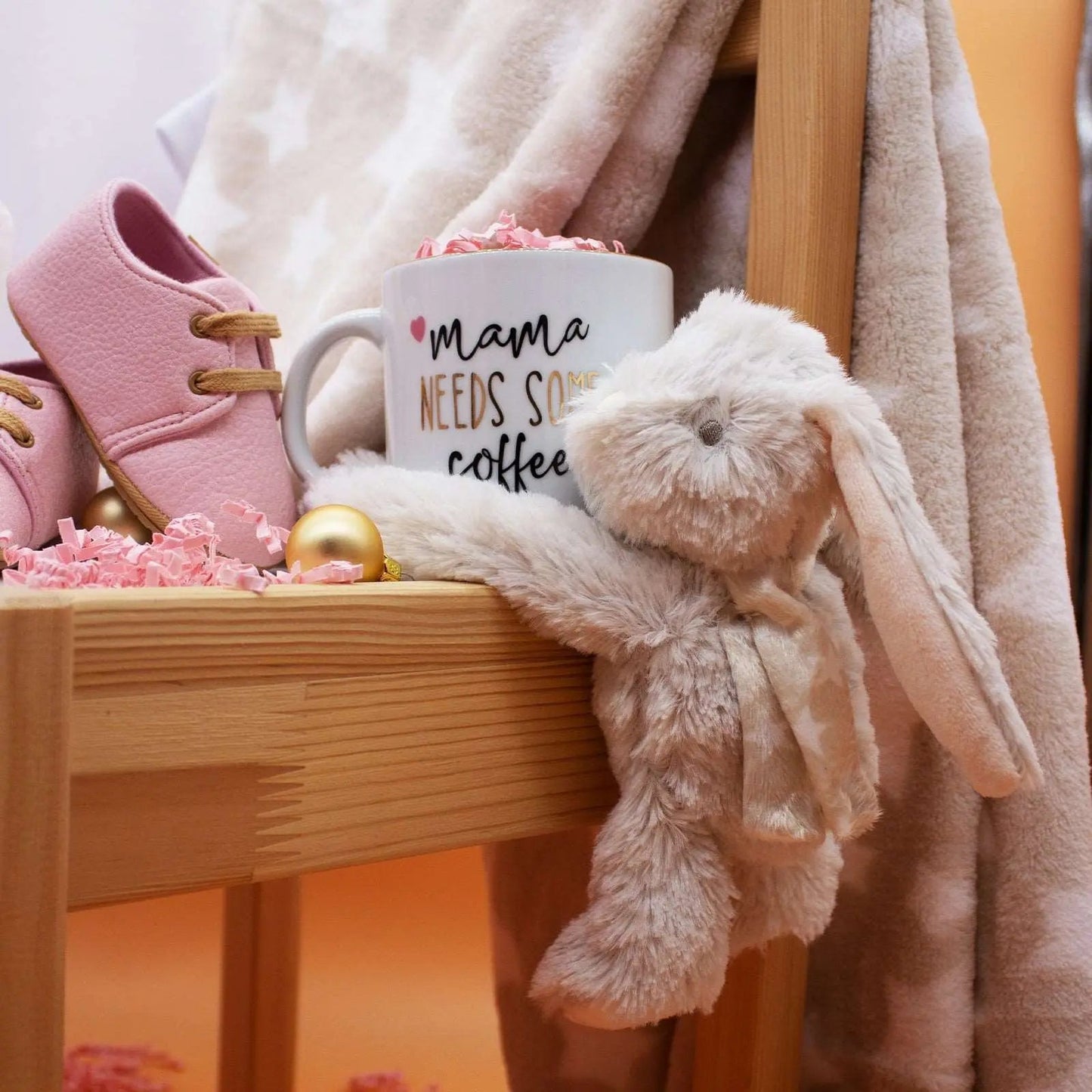 HelloBox! 6pc Infant Sleep & Play Gift Set (Bunny)